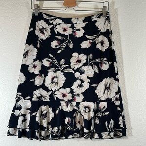 WHITE HOUSE BLACK MARKET SIGNATURE KNITS Floral Ruffle Hem Skirt Size XS